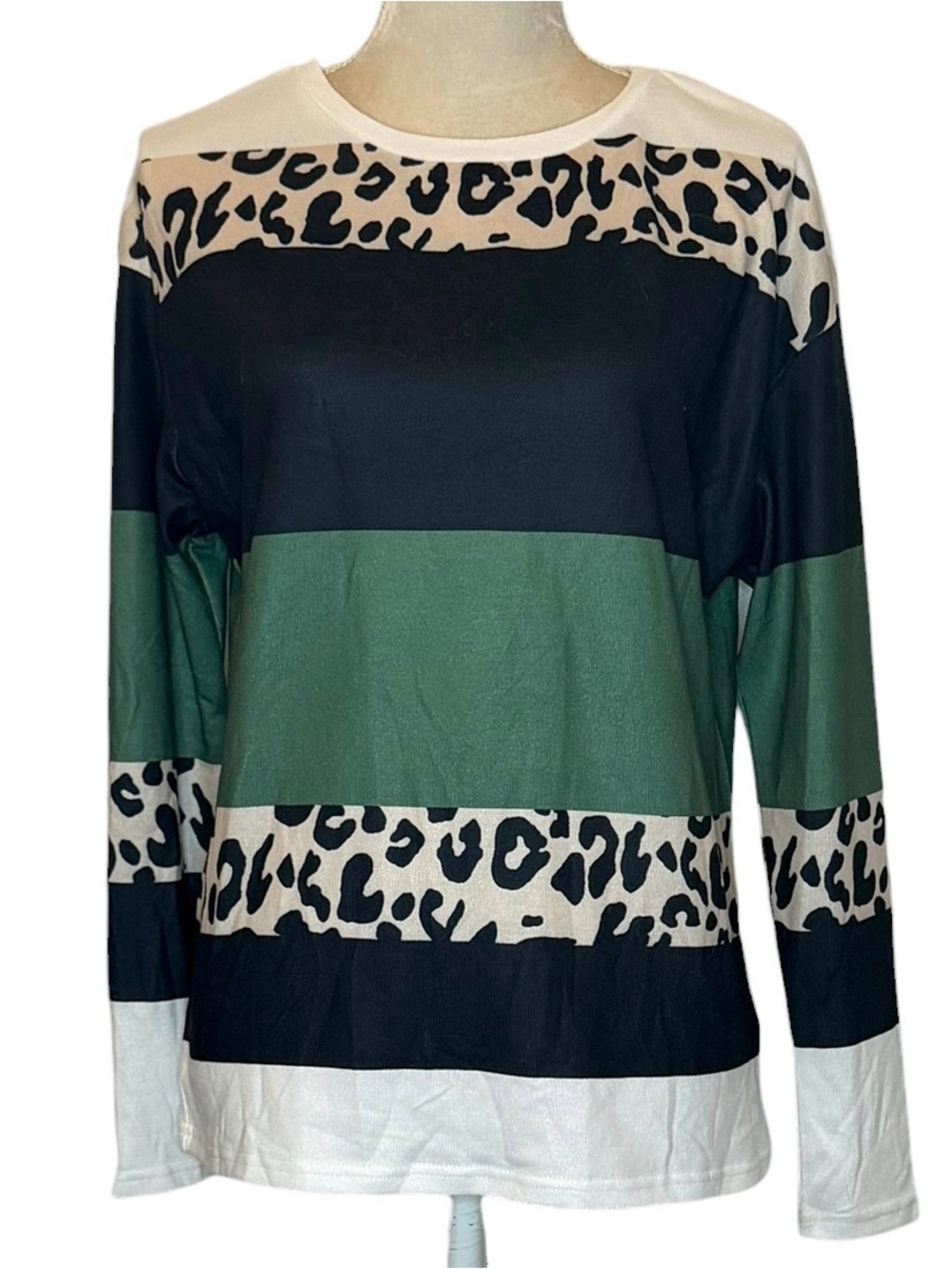 Unbranded Women’s Medium Leopard Colorblock Long Sleeve Top Green Black Beige